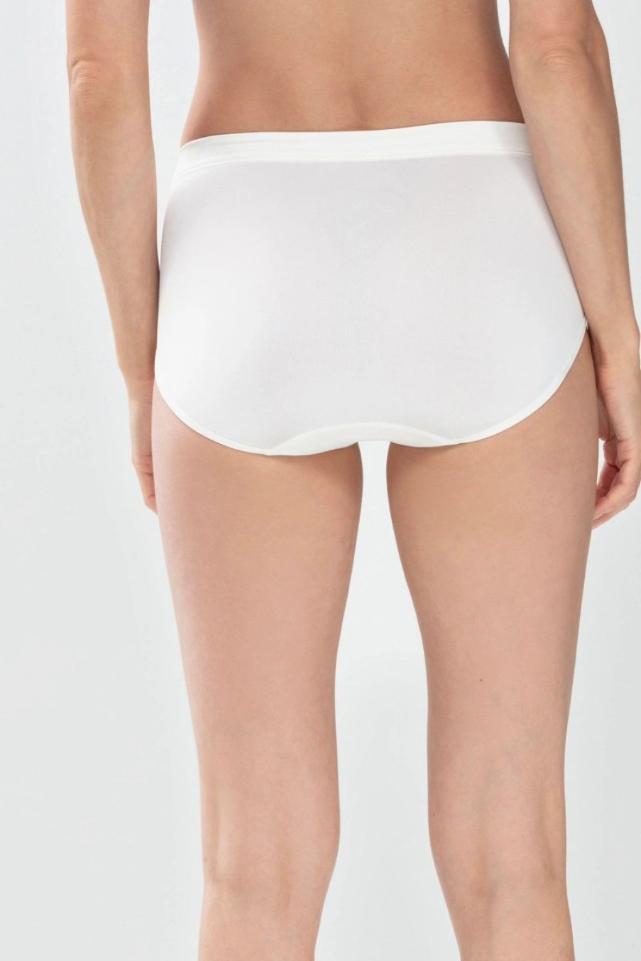 Dames Mey Slips & Pantyshorts | Tailleslip Serie Emotion Champagne